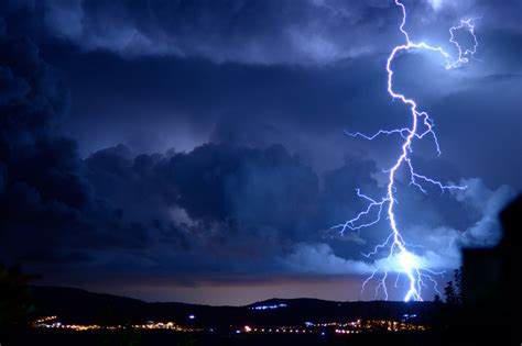 Cómo Hacer Fotos de Rayos y Tormentas 6 Consejos Clave y Caso Práctico