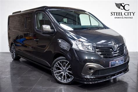 Renault Trafic Black