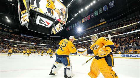 Blackhawks vs. Predators | Nashville Predators