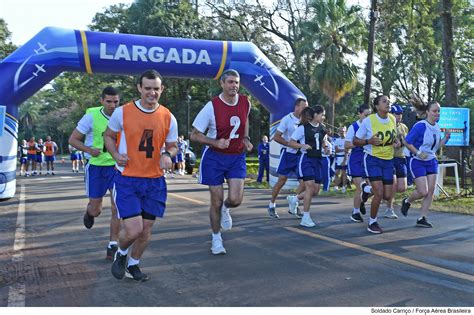 A Fazenda Da Aeron Utica Celebra Seu Anivers Rio Na Guarni O De