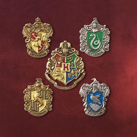 Hogwarts Häuser Wappen Pins aus Harry Potter 5 Motive Set Geschenk Box