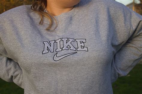 Vintage Embroidered Nike Crewneck Etsy