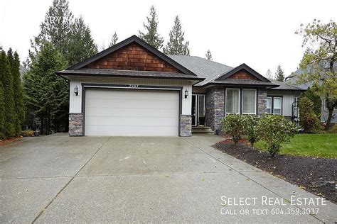 7257 Bryant Pl B Chilliwack Bc V4z 1k4 Zillow