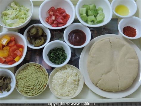 Pita Bread Sandwich | itslife.in