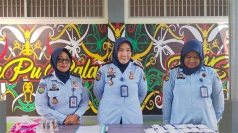 Pegawai Lapas Perempuan Kelas Iia Palangkaraya Tes Urine Dadakan Namun