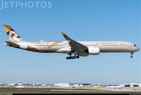 A6 XWB Airbus A350 1041 Etihad Airways Bill Wang JetPhotos