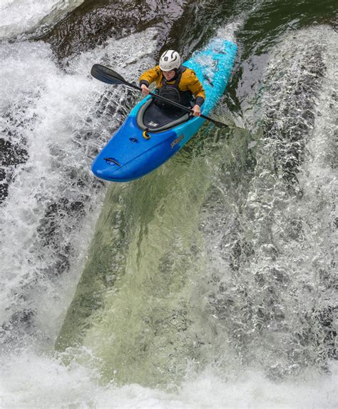 Gear Review Jackson Gnarvana Whitewater Kayak Nextadventure Next