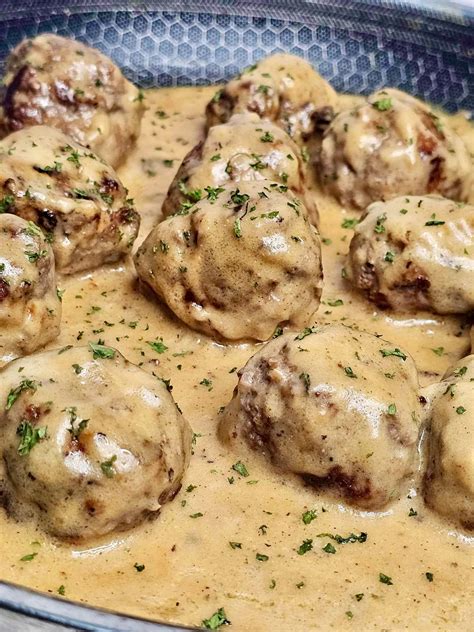 Easy Homemade Swedish Meatballs Krystel S Cooking