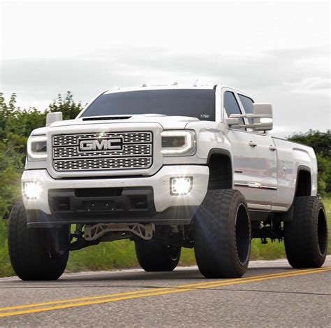 Pin By Cars Zone On Gmc Trucks Lifted Diesel Custom Pickup Trucks Pickup Truck Accessories