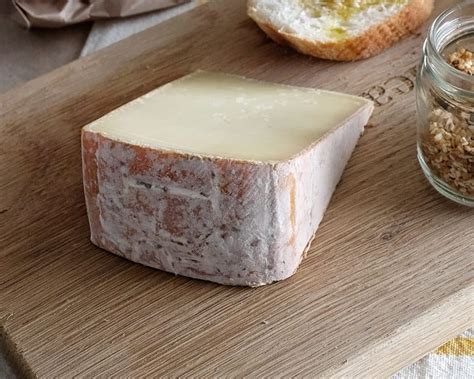 Gruy Re Switzerland S Most Famous Cheese Origin Flavour