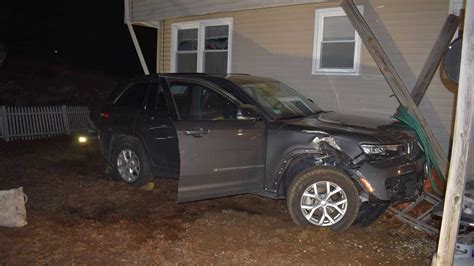 Mass Man Charged With Oui After Crashing Suv Into Dudley Home