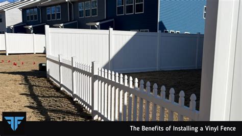 The Benefits Of A Vinyl Fence Flowes Fencing Residential And