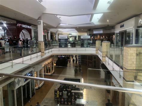 Westfield Mall in Palm Desert reopens - KESQ