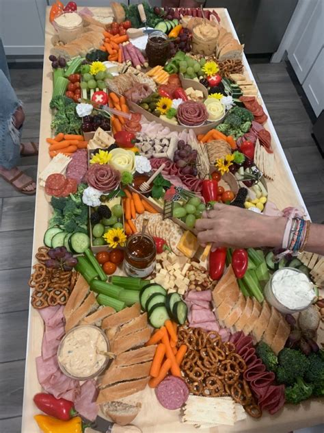 Graduation Charcuterie Board In 2022 Charcuterie Board Food Charcuterie