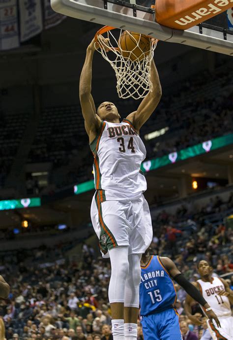 Giannis Antetokounmpo Wingspan