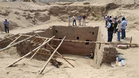 Descubren En Perú Una Gran Cámara Funeraria Inca Con Restos óseos De