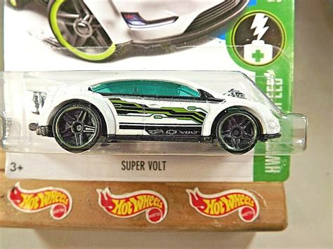 2016 Hot Wheels #243 HW Green Speed 3/5 SUPER VOLT White Variation w ...