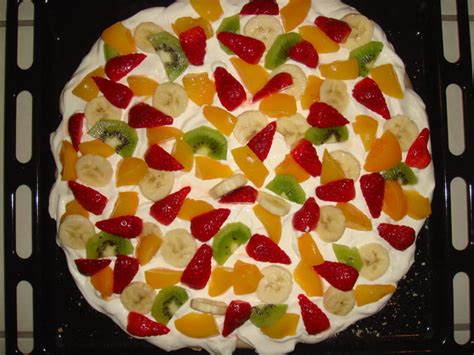 Recette De Pavlova L G Re Aux Fruits La Recette Facile