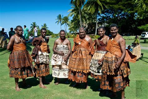 Viti Levu Fiji Traditional Outfits Traditional Dresses Culture