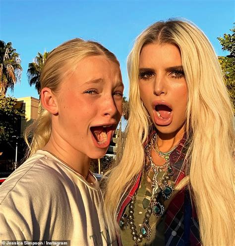 Jessica Simpson Says Mini Me Daughters Maxwell 11 And Birdie 4