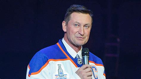 Wayne Gretzky records: Goals, stats & list of NHL records the 'Great ...