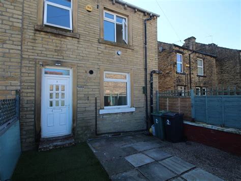 2 Bed End Terrace House To Rent In Lea Head Huddersfield West