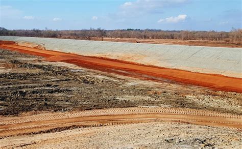 Emergency Levee Repair - Pontchartrain Partners