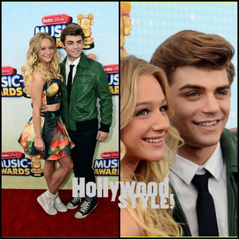 Garrett Clayton Ross Lynch Y Laura Marano Radio Disney Music Awards