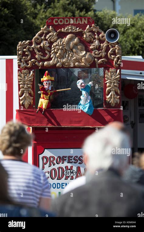 Punch And Judy Show At The Llandudno Seaside Stock Photo Alamy