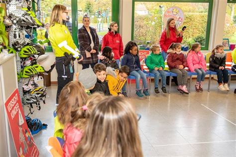 Die Radio Essen Verkehrssicherheitsaktion Der Elchtest Für Kinder Mit