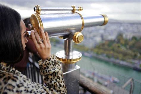 Parigi Biglietto Per Il Piano Della Torre Eiffel Museo Del Louvre