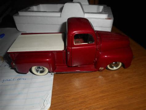 Danbury Mint 1951 Ford F 1 Half Ton Pickup Truck 124 Scale W Box Papers Ebay