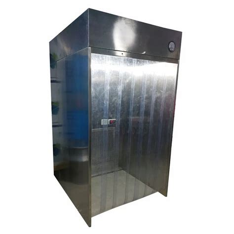 Feet Stainless Steel Dispensing Booth For Industrial At Rs In