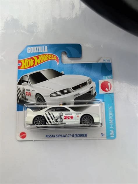 HOT WHEELS NISSAN Skyline GT R BCNR33 White Godzilla COMBINE P P FEES 4 87 PicClick UK