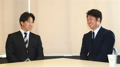 日本ハムでもバッテリーを組む細野（左）と進藤（撮影・西川祐介） ― スポニチ Sponichi Annex 野球