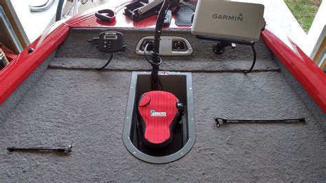 Tracker 175 Txw Fish Finder Mount