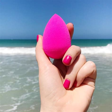 Beauty Diary How To Use Your Beautyblender Simple Trick To Fix Common