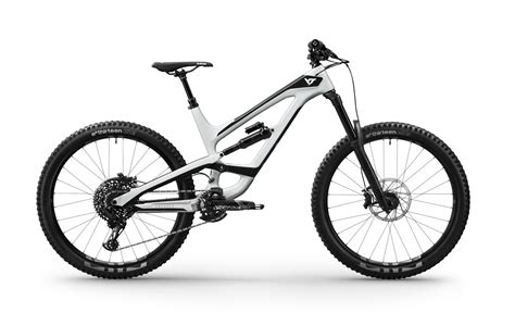 Yt Capra Cf Pro Specs Reviews Images Mountain Bike Database