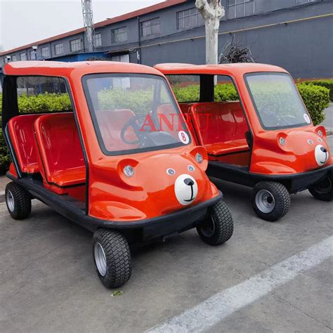 Adult Four Wheel Electric Vehicle Sightseeing Bus New Electric Vehicle