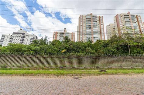 Terreno para aluguel no bairro Jardim do Salso em Porto Alegre Preço