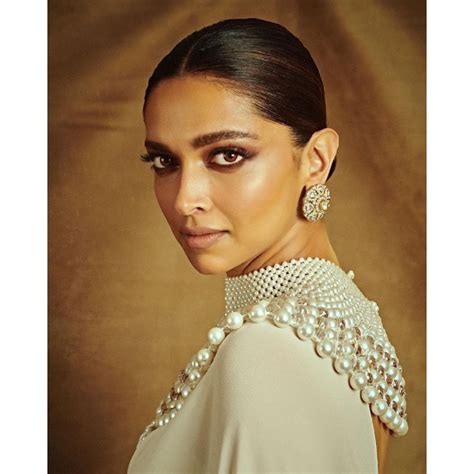 Cannes 2022 Deepika Padukone Exudes Desi Vibes With A Modern Touch In