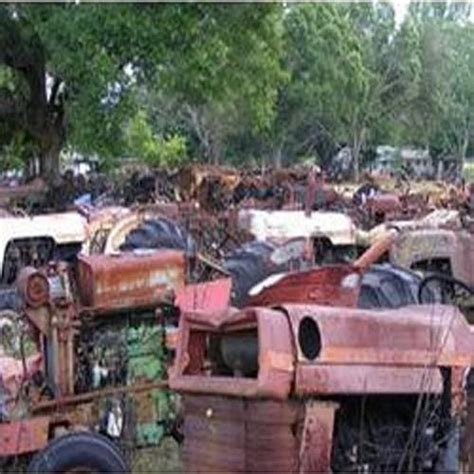 Old Tractor Parts - Tractor Parts Manufacturer from New Delhi