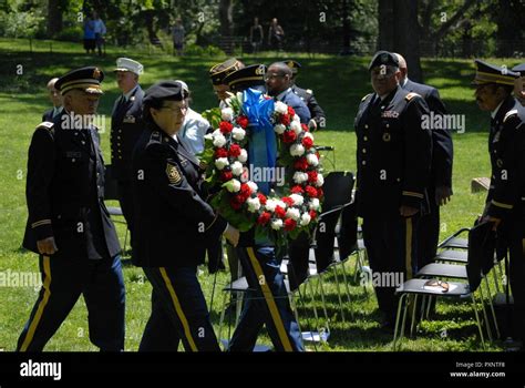 La Citt Di New York N Y I Soldati Del Th Supporto Brigata Posto