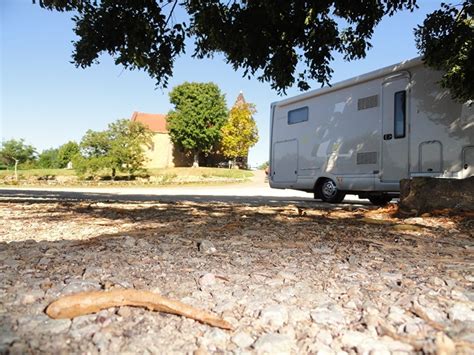 Aire De Stationnement Pour Camping Car La Bourgogne