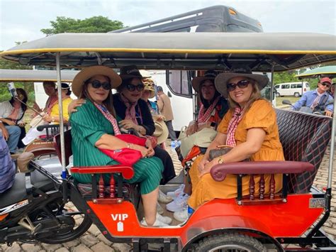 Siem Reap Tuktuk Tour Mit Sonnenaufgang Am Angkor Komplex Getyourguide