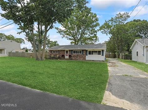 65 Birch Drive Brick Nj 08723 Zillow