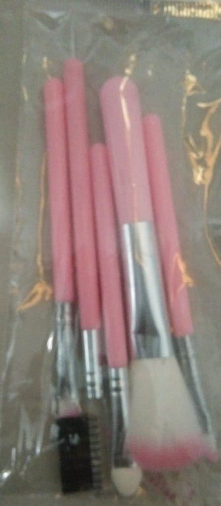 Plastic Makeup Brush Set Packaging Type Packet At Rs Piece In Hisar