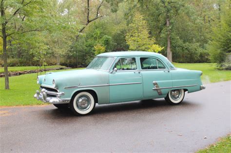 Car Of The Week 1953 Ford Customline Old Cars Weekly