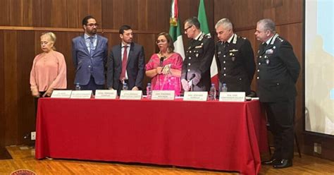 Carabinieri il Comando TPC a Città del Messico Lectio magistralis sul