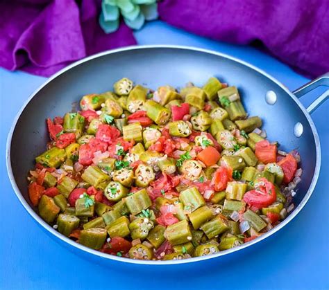 Stewed Okra and Tomatoes + {VIDEO}